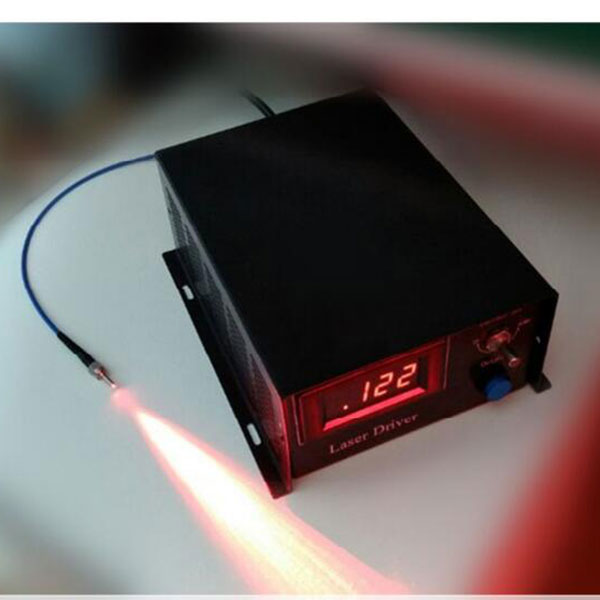 635nm 638nm 300mW~20W 섬유 결합 레이저 System PC Control 빨간색 레이저 빔 Customizable Laser